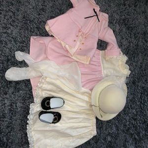*DO NOT BUY* American Girl Doll Elizabeth’s outfit